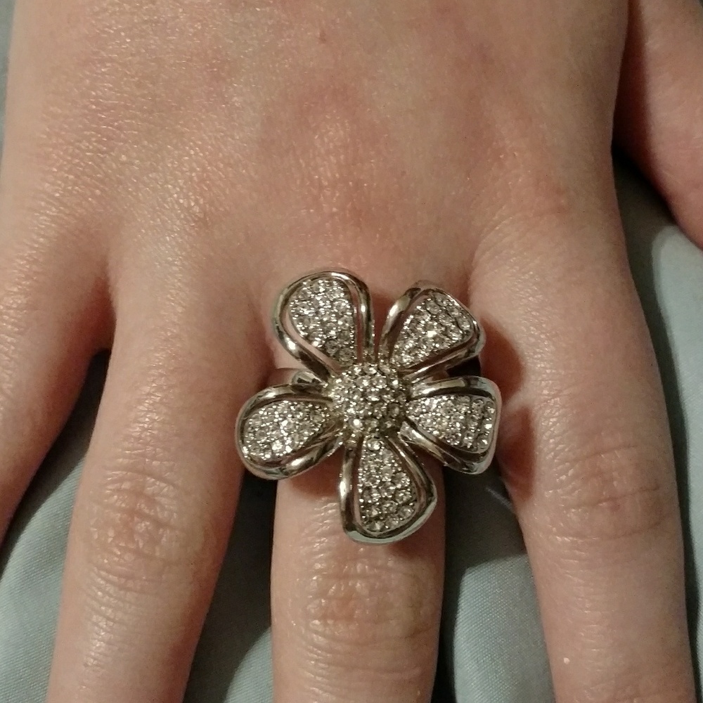 Lia Sophia flower ring